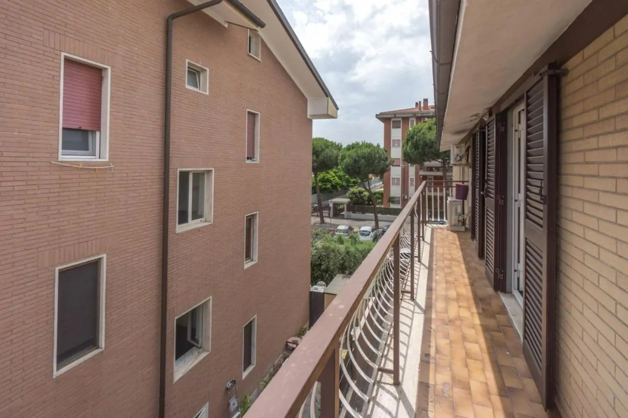 Apartamento Biroli164 House Ciampino 0*,  Italia